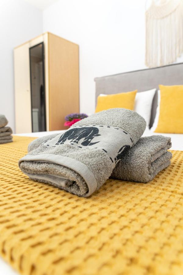Bright & Stylish In Appartement